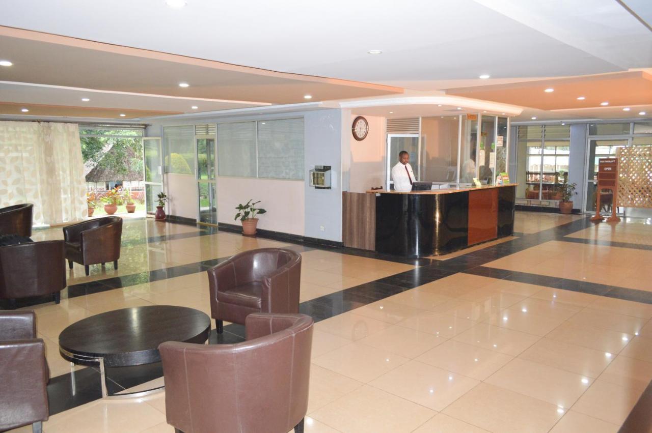 Golf Hotel Kakamega Exterior photo